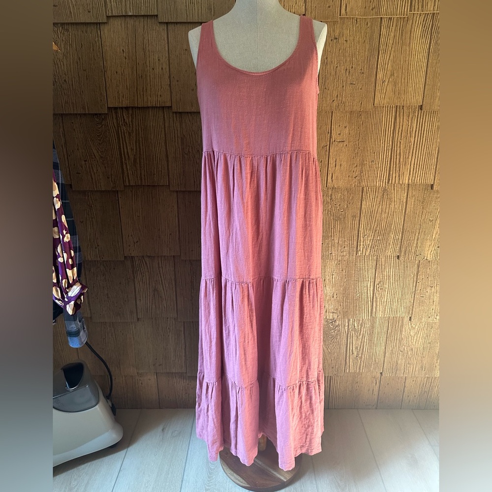 Nicole Miller Sleeveless Pink Maxi Dress